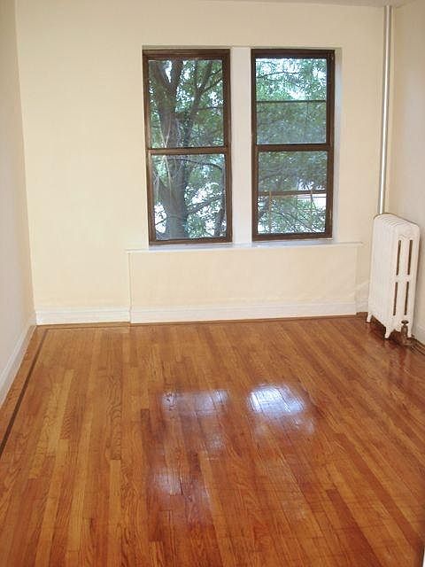 2nd image of 305-307 E 239th St #5