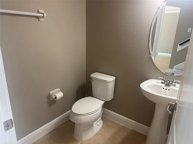 3128 Amalfi Dr — Photo 6