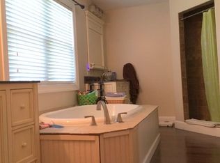 3728 Peachtree Rd, Ashland, KY 41102