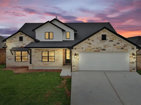 13006 Rainier Dr, Woodway, TX 76712