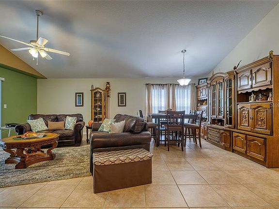 5th image of 12106 Fall Creek Ct