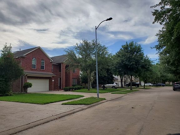 4th image of 10131 W Temple Dr