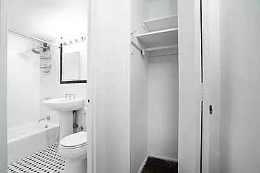 Rented by Waldstar Real Estate LLC