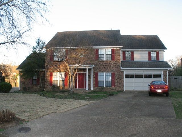 9996824