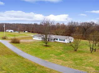 6110 Bull Creek Rd, Charlestown, IN 47111