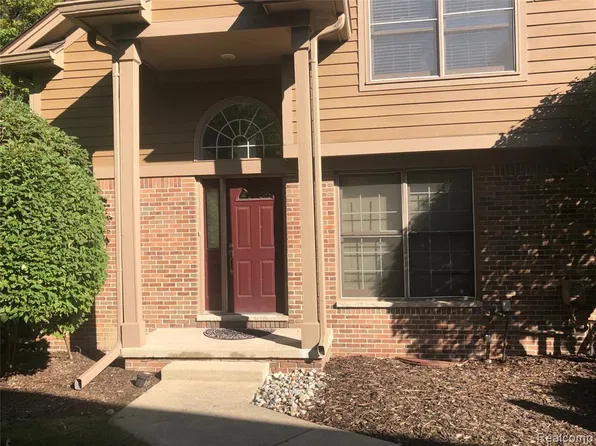 5351 Royal Vale Ln #14, Dearborn, MI 48126