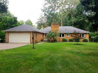 4726 Oakridge Dr, Toledo, OH 43623
