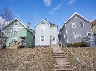 1723 E 5th St, Duluth, MN 55812