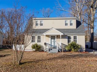 21 Lyliston Ln #C, Newport News, VA 23601