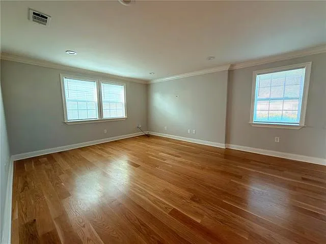 432 Cherrywood Dr — Photo 2