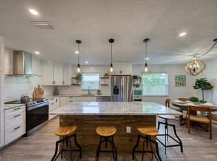 5655R 12th Ave N, Saint Petersburg, FL 33710