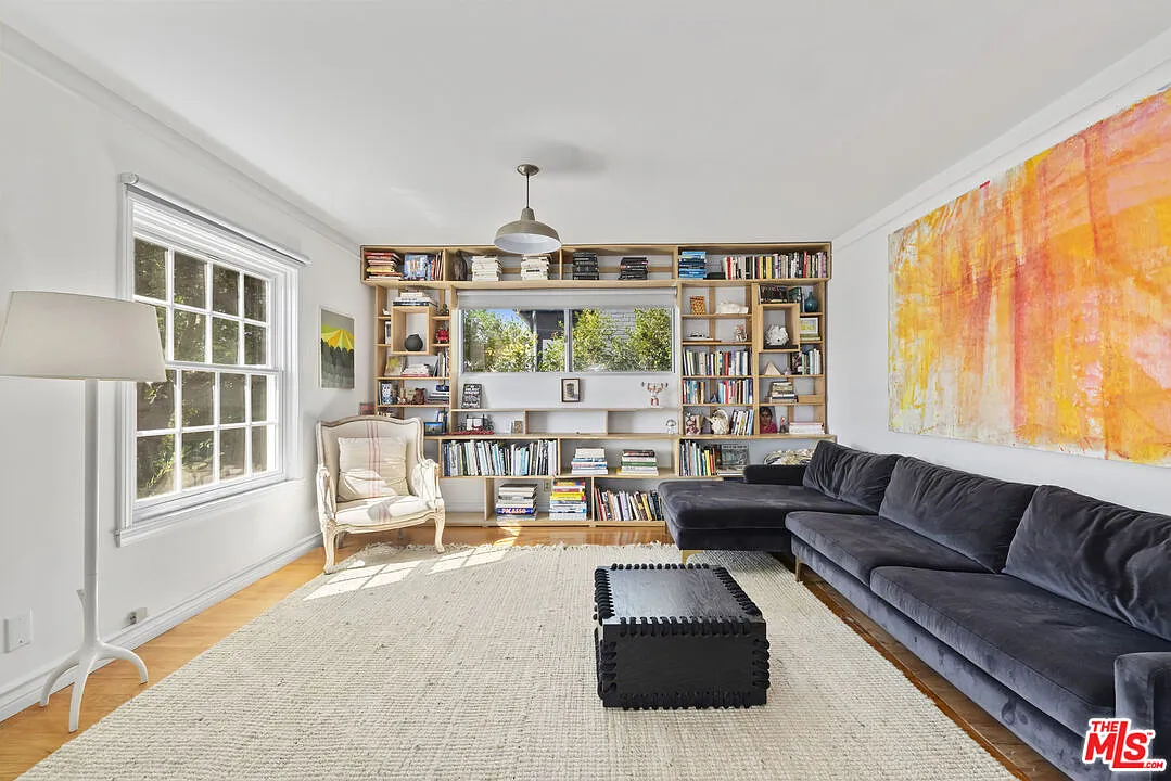 3 bed, 2.0 bath, $11,995 — Photo 2
