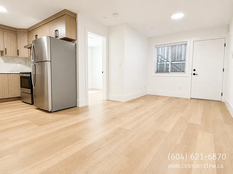 8227 14th Ave #1 — Photo 4