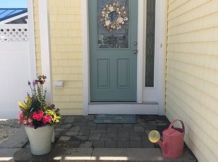 105 Beverly Ln, Manahawkin, NJ 08050