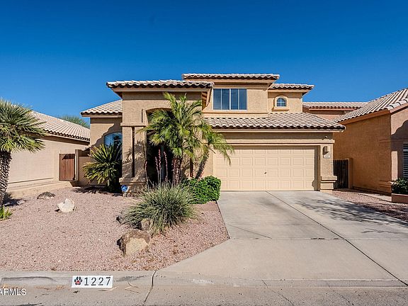 2nd image of 1227 E SHEENA Drive