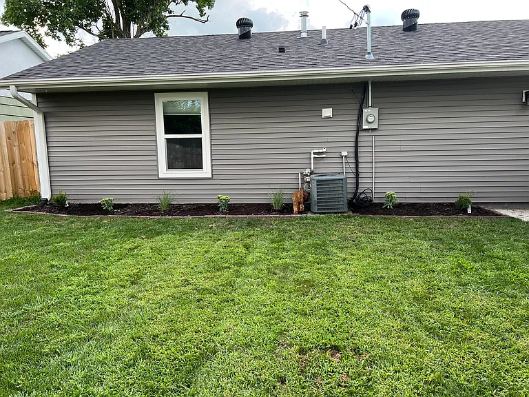 4424 Benton St NE — Photo 1
