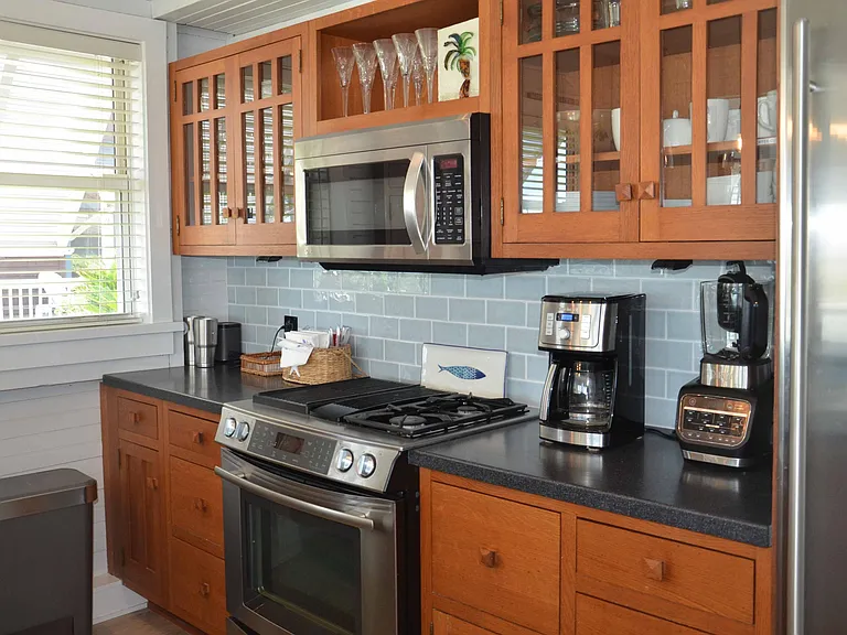 704 Ocean Front — Photo 13