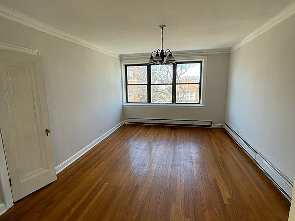 5th image of 4425-31 N Milwaukee Ave #5055-65