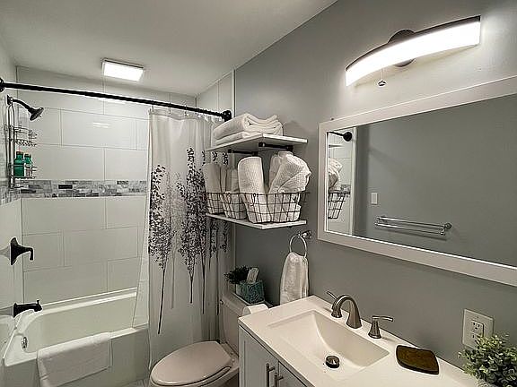 4th image of 1715 W Bald Eagle Ave