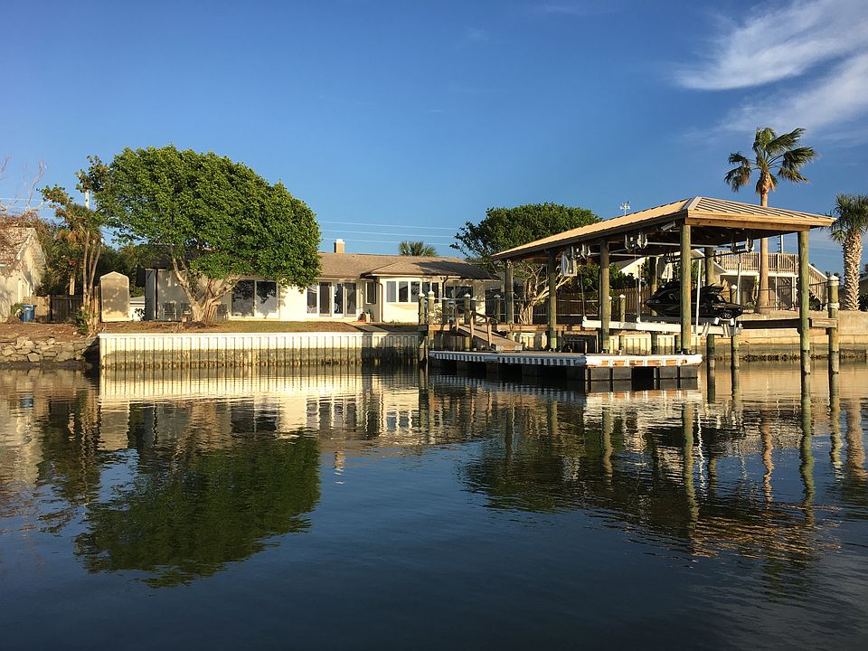 2nd image of 4234 S Peninsula Dr