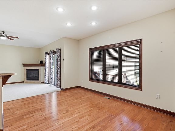 5th image of 1229 SW 3rd St