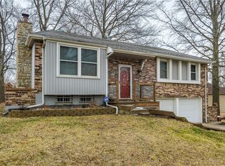 1709 N Hanover Ave, Independence, MO 64056