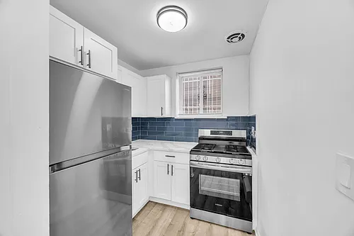 115 Orchard St Photo 1