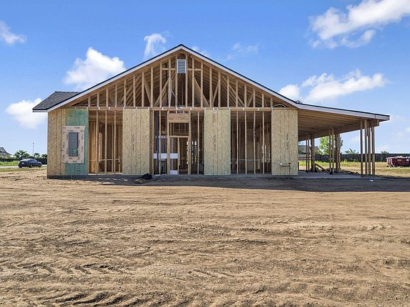 4th image of 21250 Del Monte Road