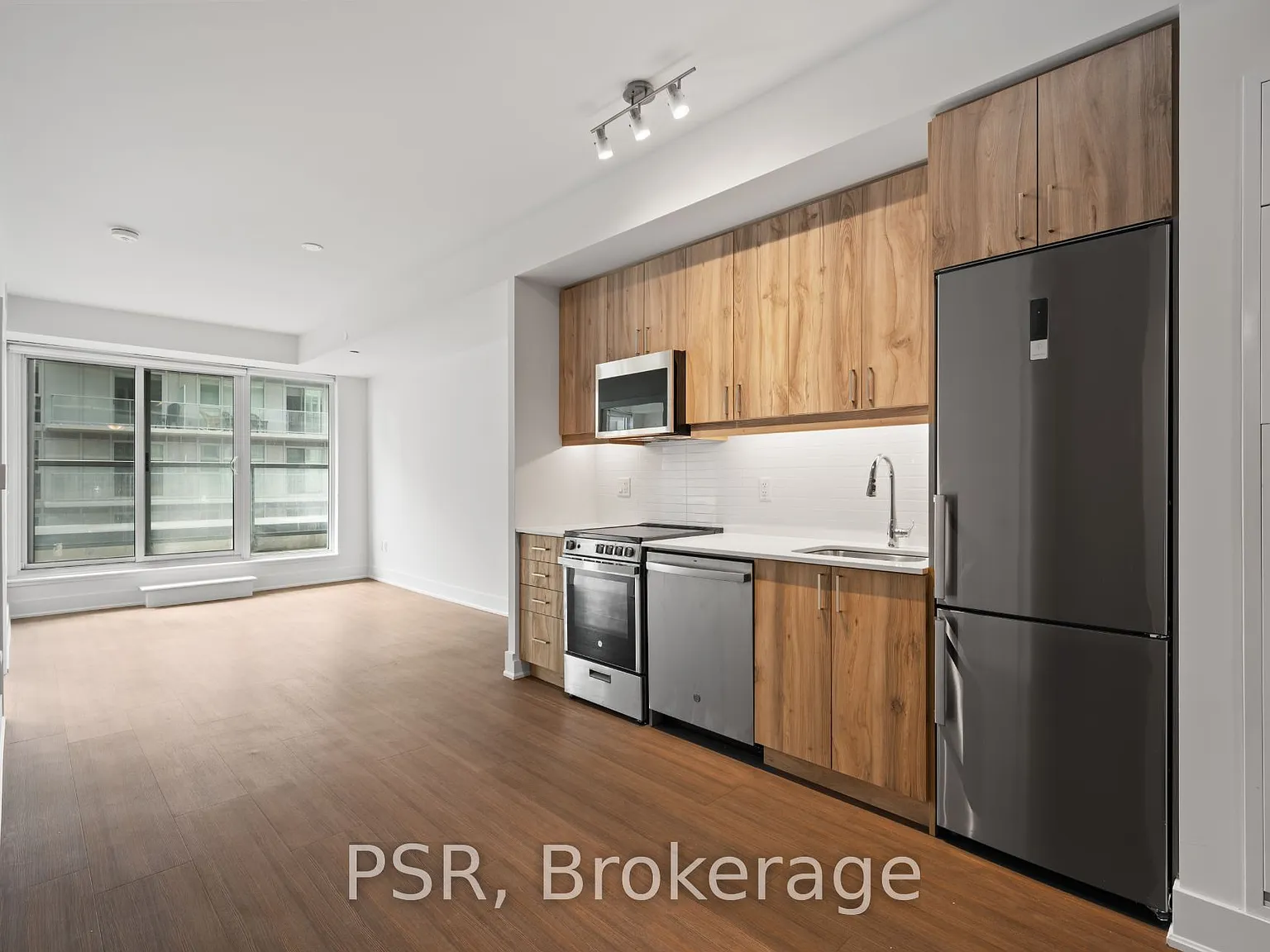 The Bakerfield — Photo 1