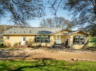 21115 Lake Ridge Dr, Grass Valley, CA 95949