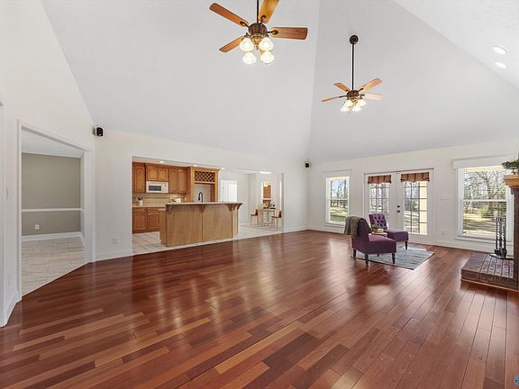 5th image of 9849 Hawkins Dr