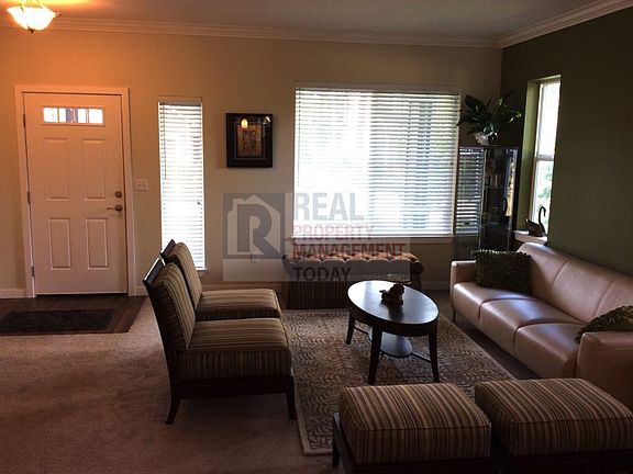 2nd image of 16829 34th Ave E