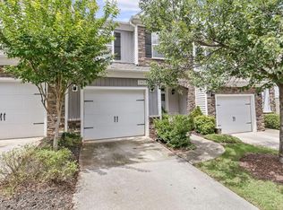 2428 Memory Ridge Dr, Raleigh, NC 27606