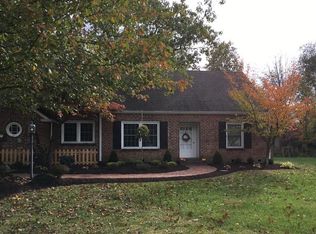 587 Compton Rd, Cincinnati, OH 45231