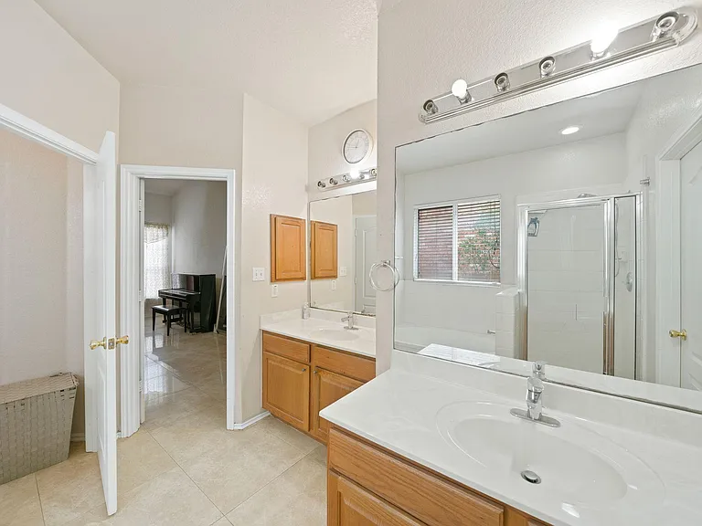 Double Vanity