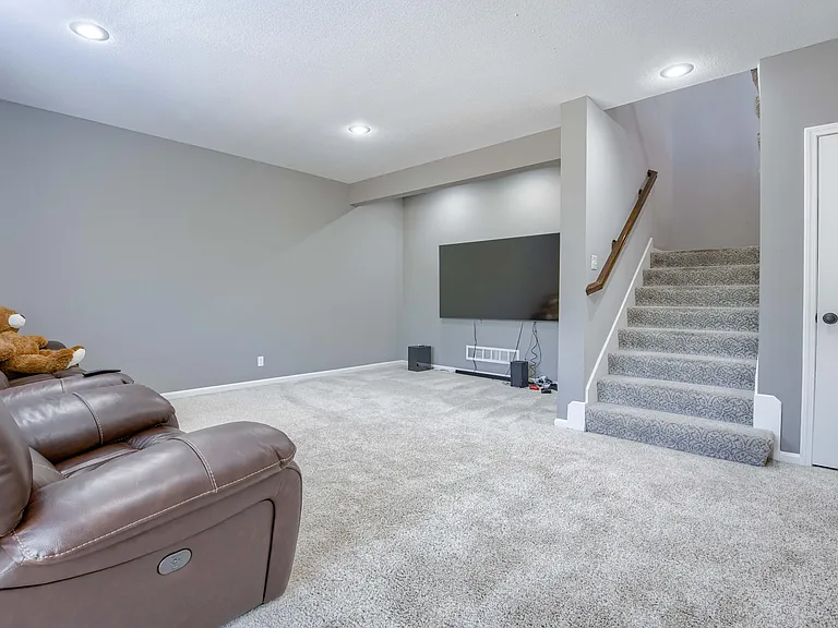 15523 Valley View Dr — Photo 21