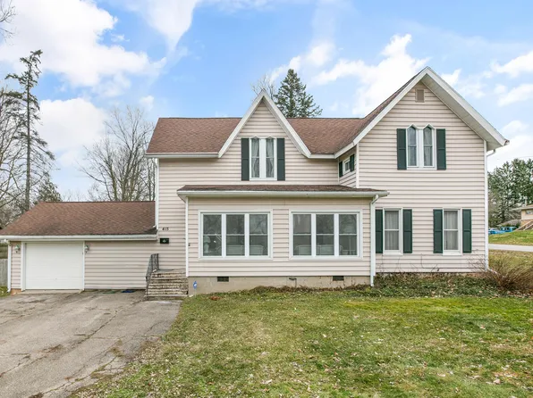 415 E York St, Cassopolis, MI 49031