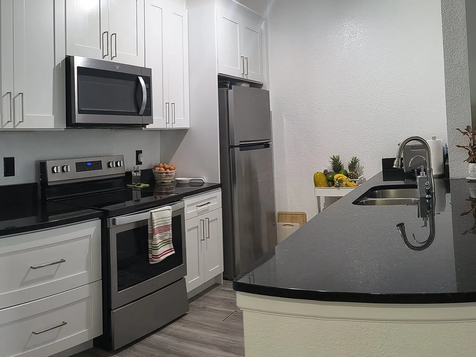 3 bed, 1248 sqft, $700 — Photo 4