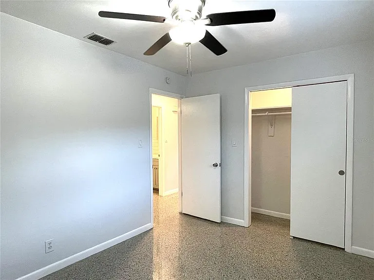 902 S Bruce St #B — Photo 20
