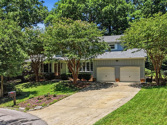 2nd image of 1102 Montvale Cir