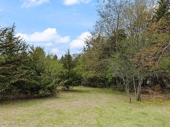 2nd image of L21 Spring Lake Road #21