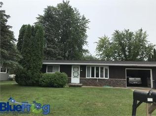 414 Chicago St, Pulaski, WI 54162