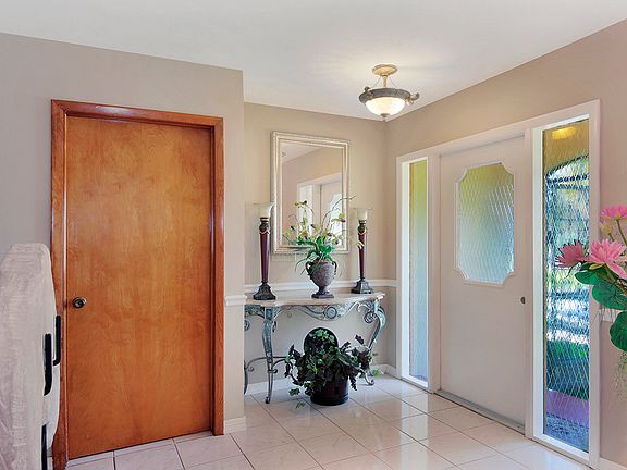 2nd image of 383 Seabee Ave