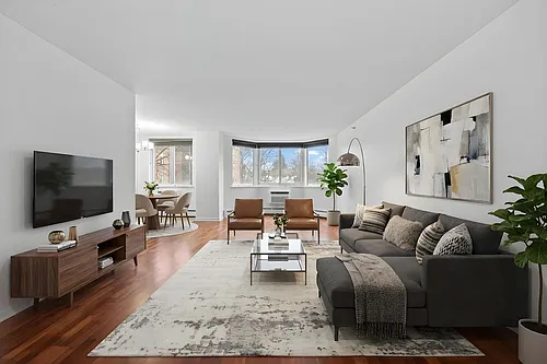 14 Nosband Ave #4J Photo 1