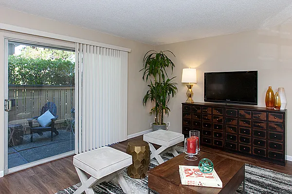 Madera Valley Apartments — Photo 3