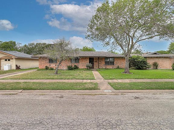 3rd image of 1130 Alexandria Dr