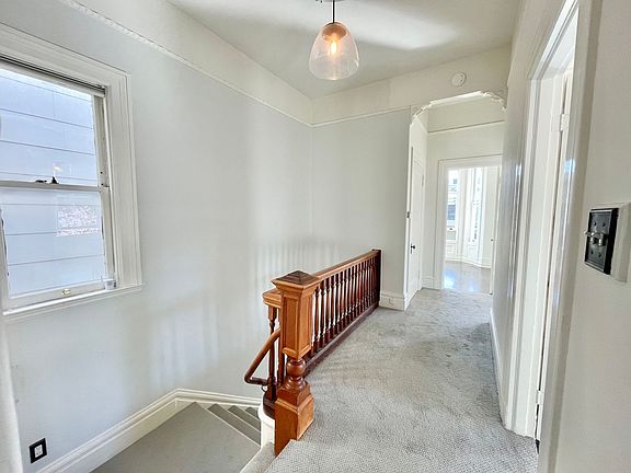 5th image of 3894 22nd St