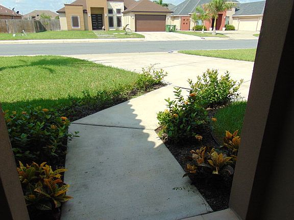 2nd image of 5682 Buckeye Ct