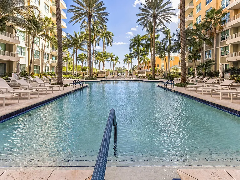700 E Boynton Beach Blvd #511 — Photo 19