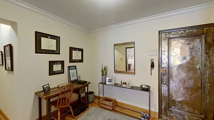 Rented by Emor Management Inc. | media 15